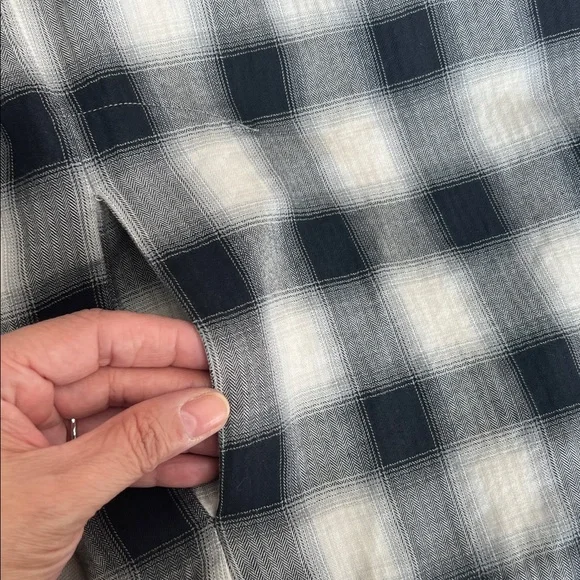 Vince Black and Gray Plaid Tunic Shirt - Picture 12 of 15
